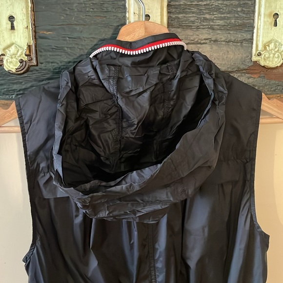 Hunter x Target Black Sleeveless Windbreaker Full Zip Hooded Dress Size Medium - Picture 12 of 16